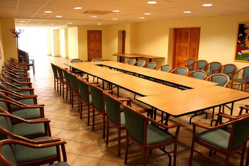 Gastland M0 Hotel & Conference Center Szigetszentmiklós Съоръжения снимка